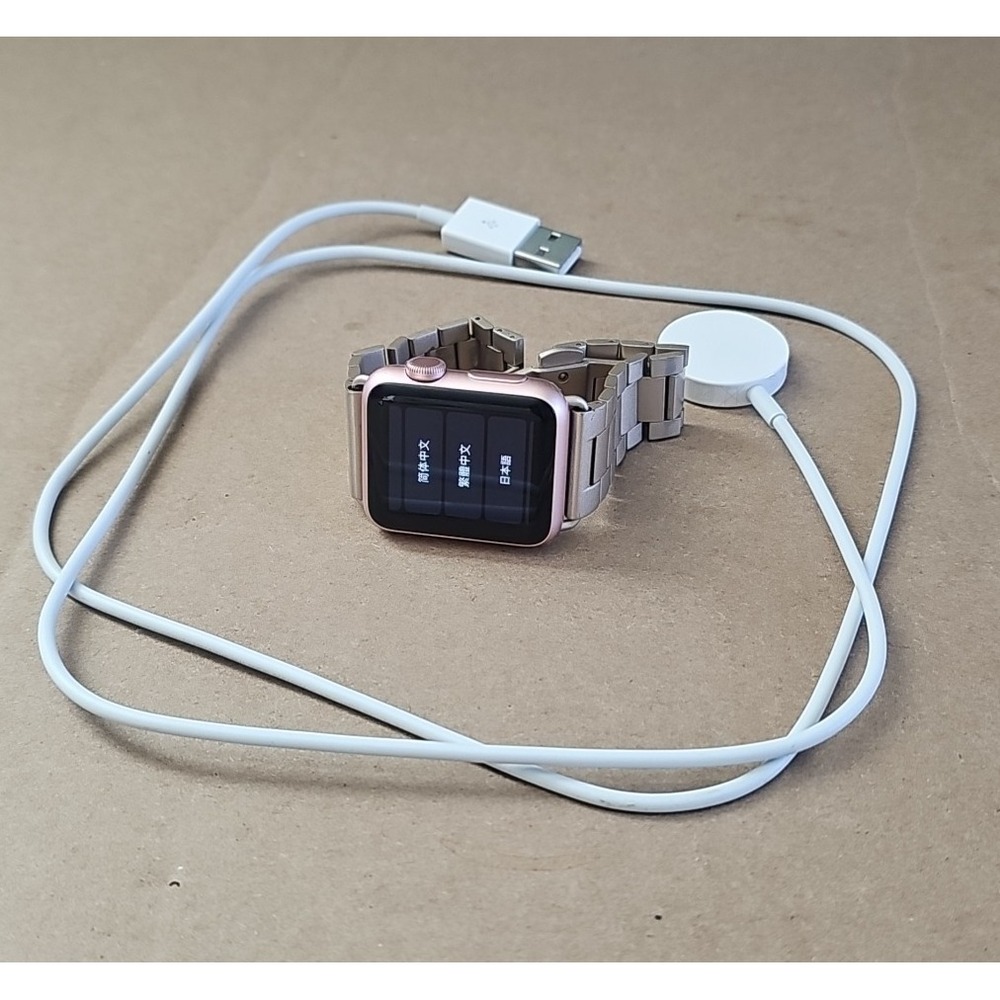 apple watch series 1 38 mm Aluminum Case - Picture 7 of 9